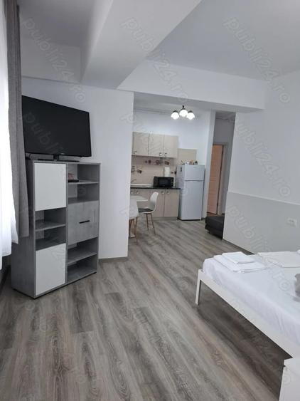 Inchiriez pe termen lung apartament 2 camere in Mamaia Nord - 6
