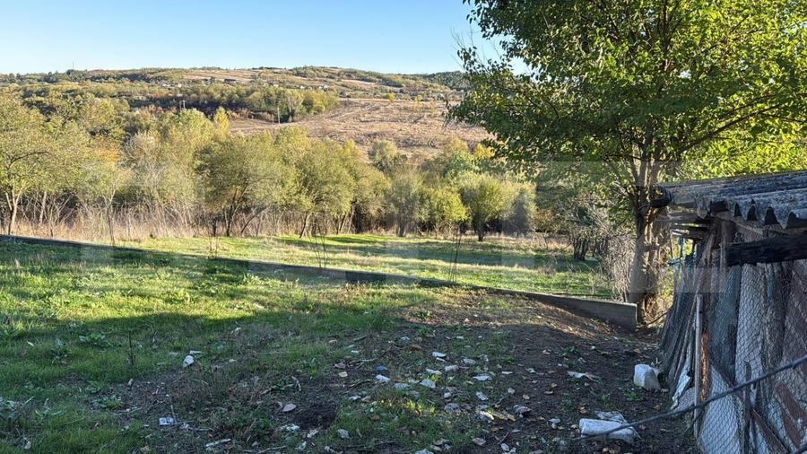 Teren intravilan, minim 2000 mp, front 20 ml , Fratostita, Filiasi - 5