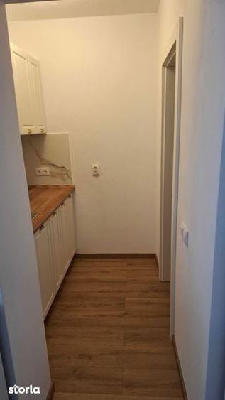 Inchiriez Garsoniera zona centrala (prima inchiriere) - 2