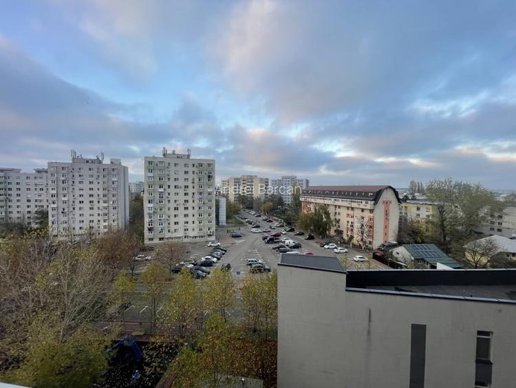 2 camere spatios si luminos in Complex Rasarit de Soare