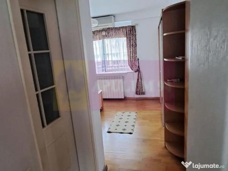 Apartament pe bd Decebal, stradal, - 7