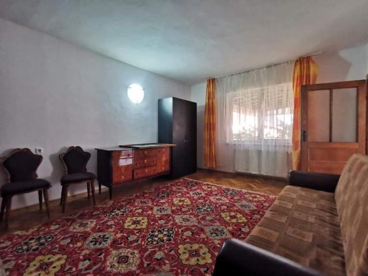 Casă de vânzare pentru investitori  - 2