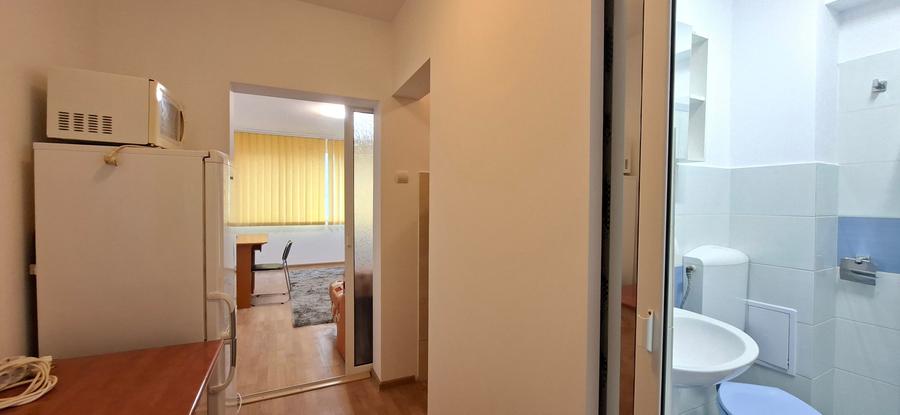 Garsonieră luminoasă, etaj 1, Țiglina 1 – ideală pentru locuit sau investiție! - 1