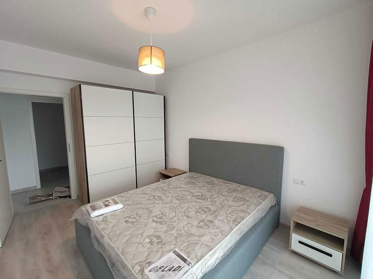 Proprietar inchiriez Apartament 3 camere +parcare acoperita, Tractorul Brasov - 4