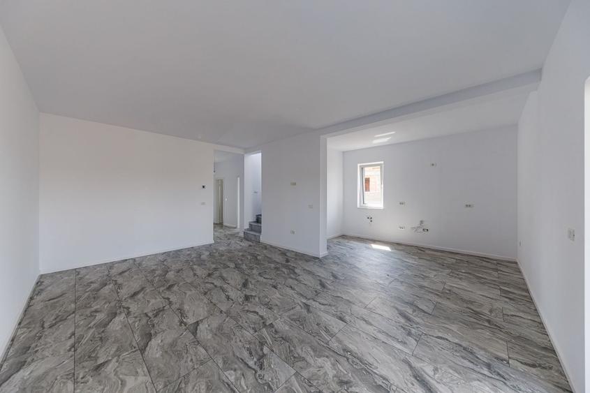 De vânzare: Casa moderna în Bucovăț – Comision 0% - 5