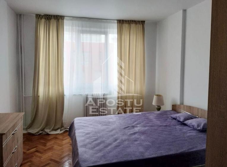 Apartament cu 2 camere, decomandat, zona Centrala- PET FRIENDLY - 1
