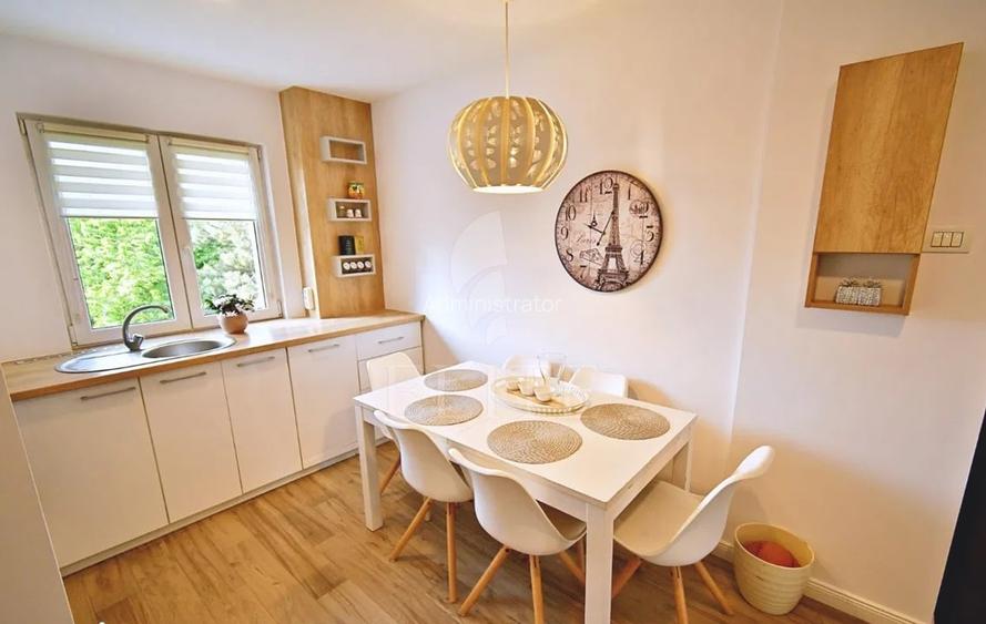 Apartament 3 camere în zona Politia Rutiera