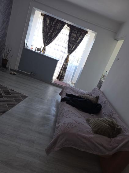 Vand garsoniera etaj 3 - 1