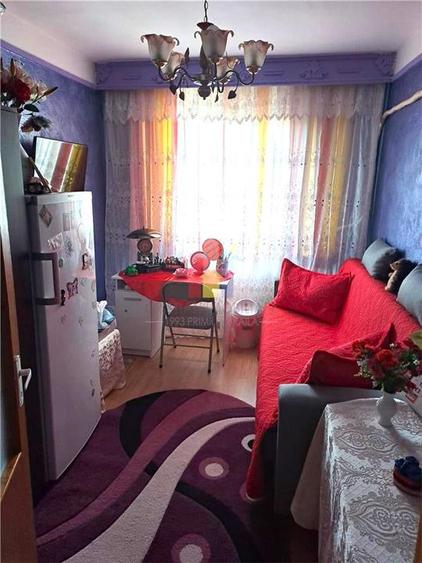 Ap.4 cam conf 1 decomandat, Viziru 3, Etaj superior - 4