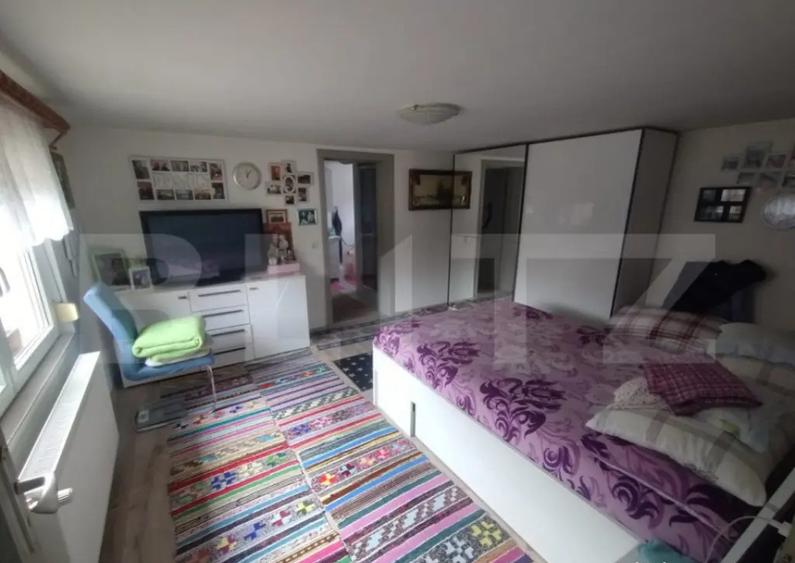 Casa 4 camere,200mp,teren 3000 mp,zona Livezile - 4