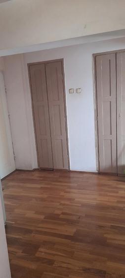 vand apartament 3 camere pret bun! - 4