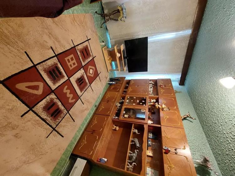 Vand apartament 2 camere 47mp zona Lamaita - 1