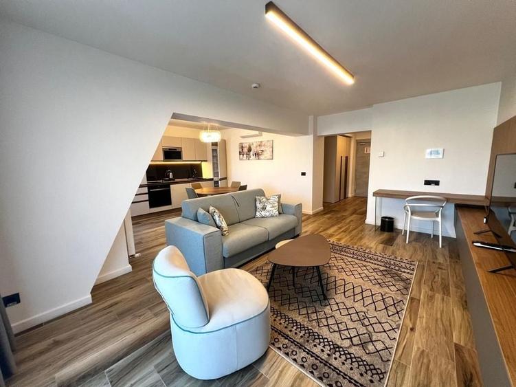 De Închiriat Apartament cu 2 Camere Unirii - 3