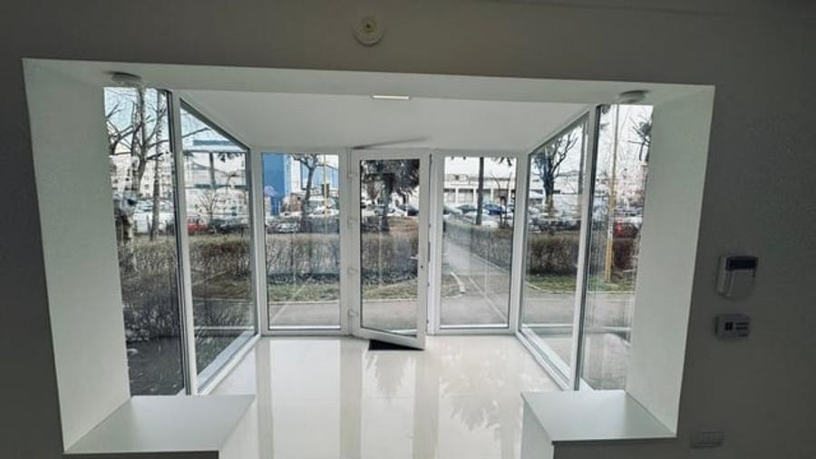 Inchiriez spatiu comercial vad excelent, disponibil imediat - 2