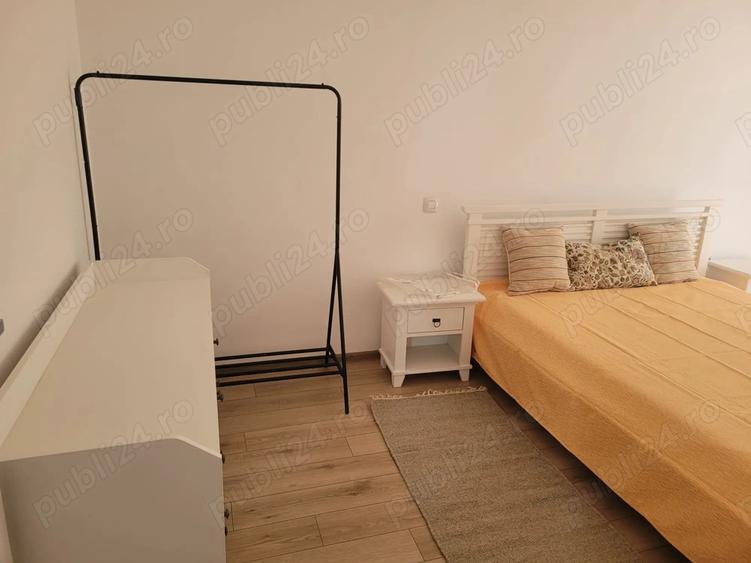 De inchiriat apartament 2 camere - 4
