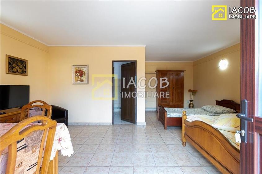 Pensiune cu 15 camere de cazare, restaurant, corpuri administrative, terenuri cu - 14