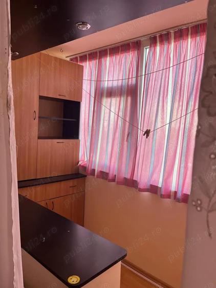 Vand apartament 3 camere Slobozia, Jud. Ialomita, zona Casa Verde - 8