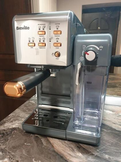 Garsoniera superfinisata si mobilata lux - langa str. Sforii - 60