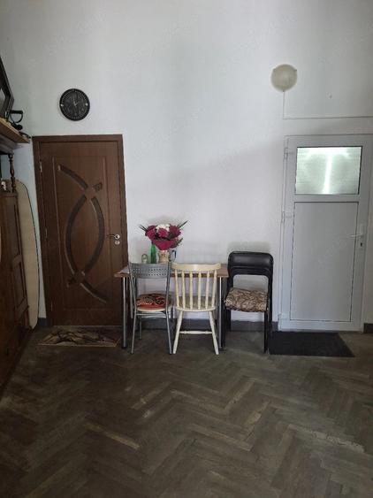 Vind apartament 2 camere - 4