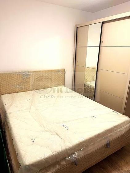 3 cam decomandat, Păcurari ,bulevard, etaj 2, 53 mp, renovat, 121.900€ - 4