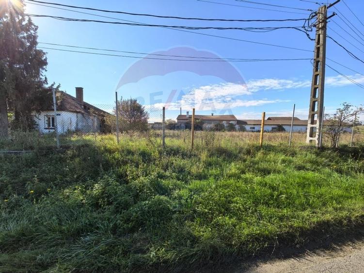 Teren intravilan cu constructie de Vanzare în Cehu Silvaniei - 5