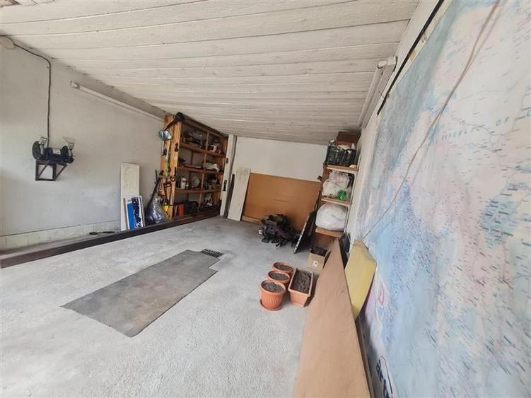 LIVE! Casa cu vatra traditionala, curte si gradina garaj, facilitati, Codlea, Br - 32