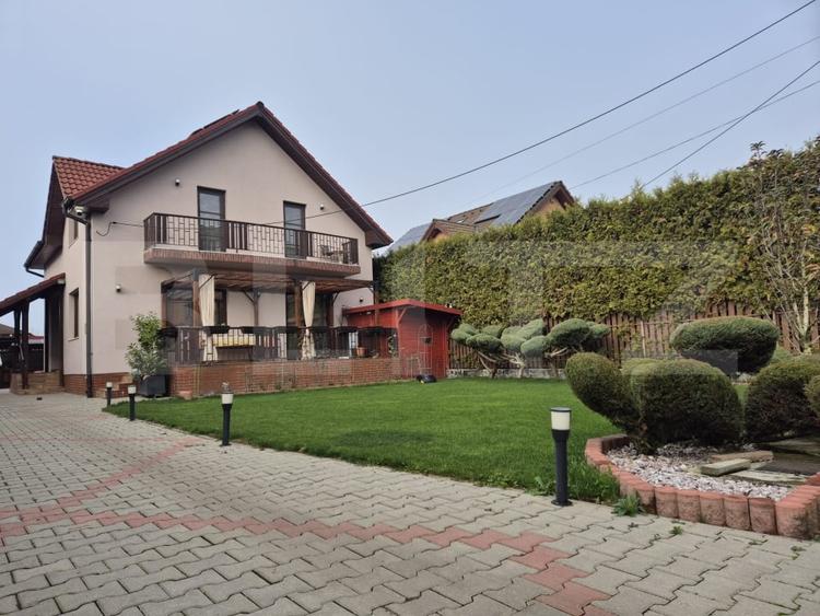 Vila superba de vanzare in Sangiorgiu, zona exclusivista - 1