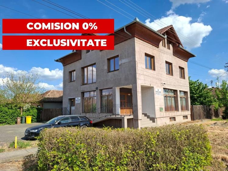 Casă individuală cu 12 camere cu Teren 533 Mp în Nădlac
