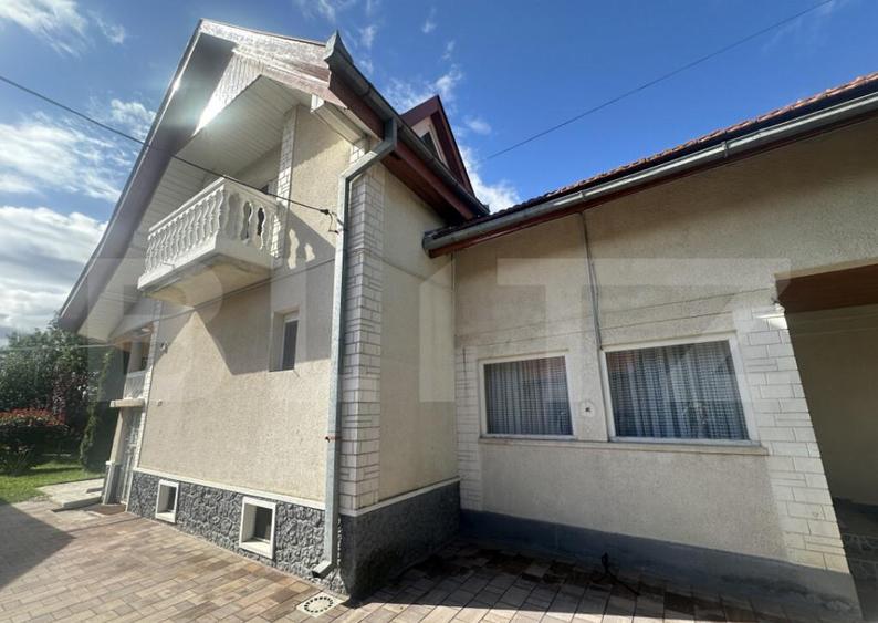 Casa de vanzare, 195 mp, 1100 mp teren, zona Lucian Blaga - 2