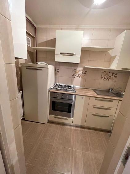 ( Garsoniera de inchiriat ) in sector 2 , langa spitalul Panteimon , aproape de Mega Mall - 1