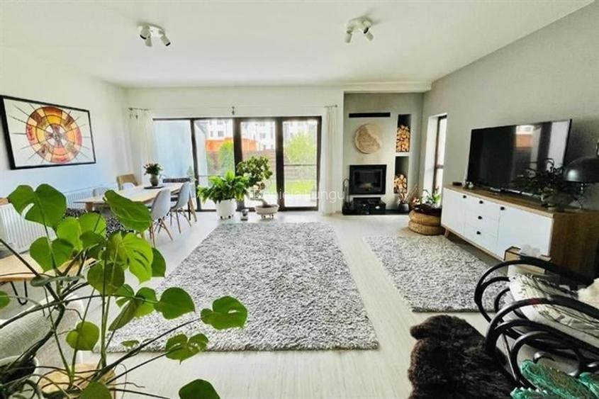 Casa eleganta, dotari apreciabile,  strada asfaltata, toate utilitatile, Lempes,