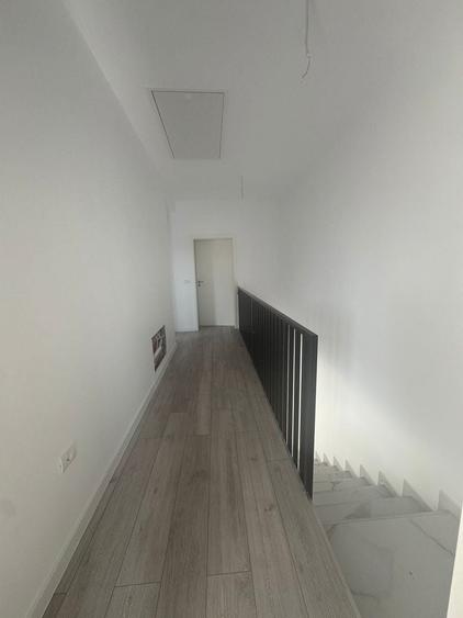 Duplex Mosnita 4 camere 2 bai Asfalt Toate utilitatile - 9