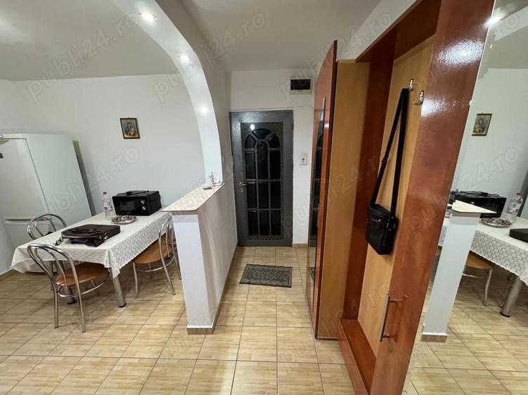 Apartament 2 camere, etaj 3, decomandat Zona Independen?ei Biserica Noua - Exclusivitate! - 1