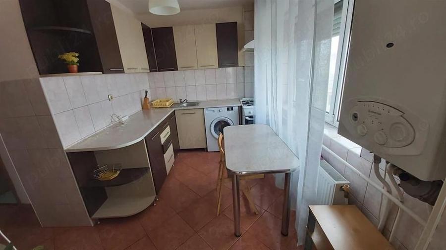 Vand apartament 2 Camere zona Intre Lacuri - 2