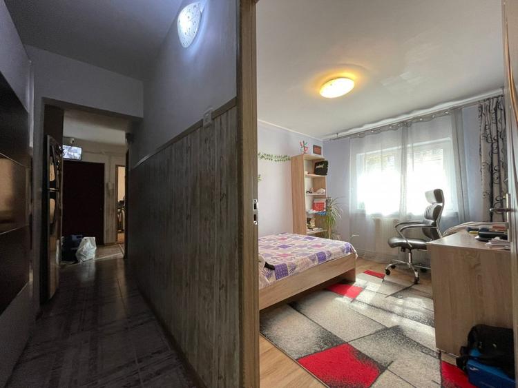 Apartament de vanzare, 3 camere, Etajul 1, zona Canta - Profi, Iasi - 11