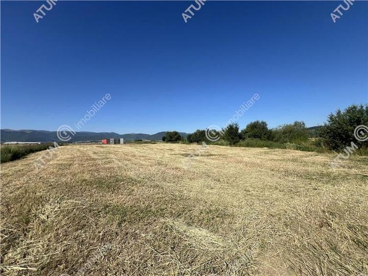 Teren intravilan de 543 mp cu PUZ constructie duplex in Cristian - 3