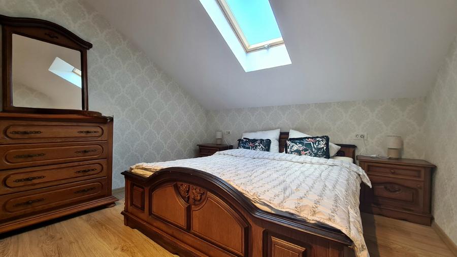 DESCOPERĂ FRUMUSEȚEA BRASOVULUI CASĂ DE LUX CU DOUĂ APARTAMENTE LA CHEIE - SCHEi - 12