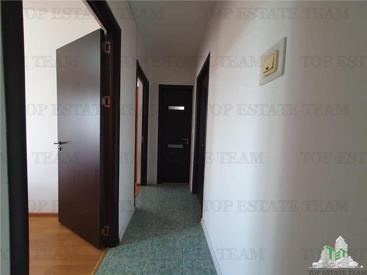 Apartament 4 Camere bloc Petromar in zona Gara Constanta - 21
