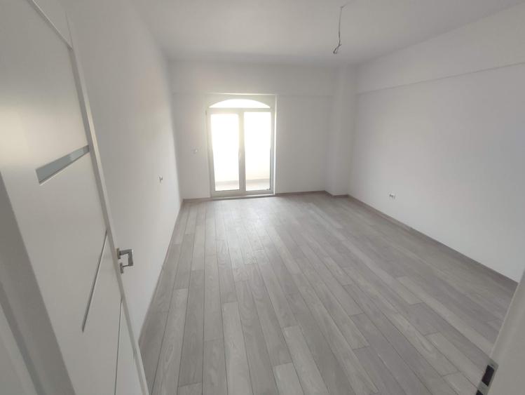 Apartament 3  camere Pacurari  COD   136435 - 6