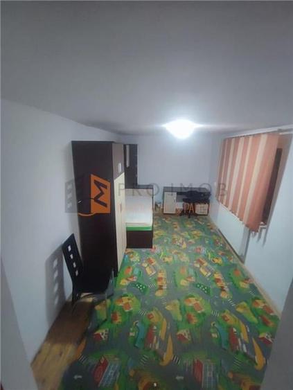 Casa tip parter + mansarda in zona Centru - 3