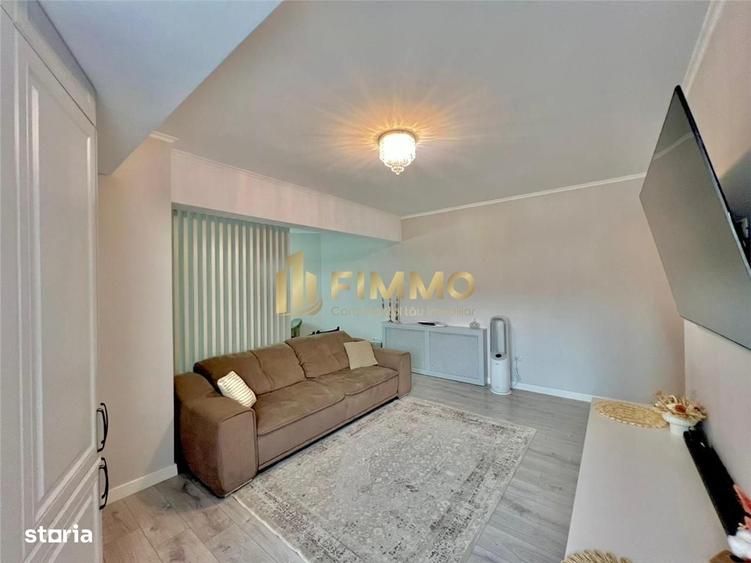 Apartament cu 3 camere semidecomandat în Paltin