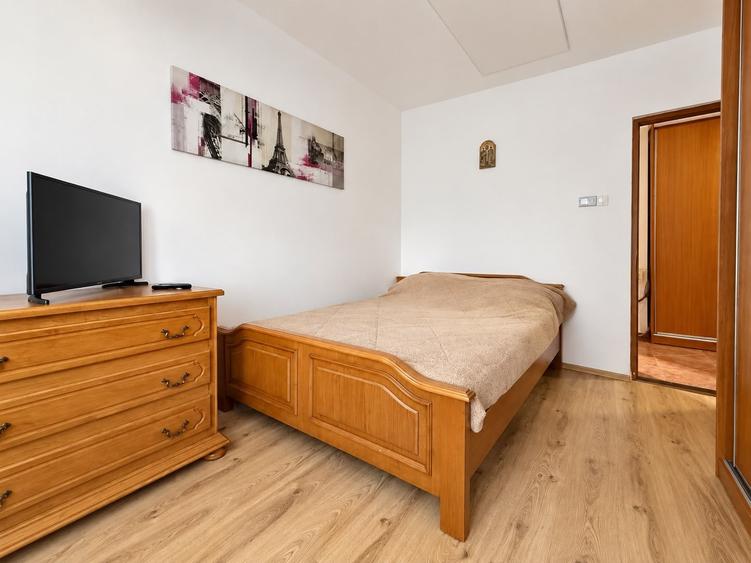 Apartament cu 2 camere decomandat, mobilat în Tomis II