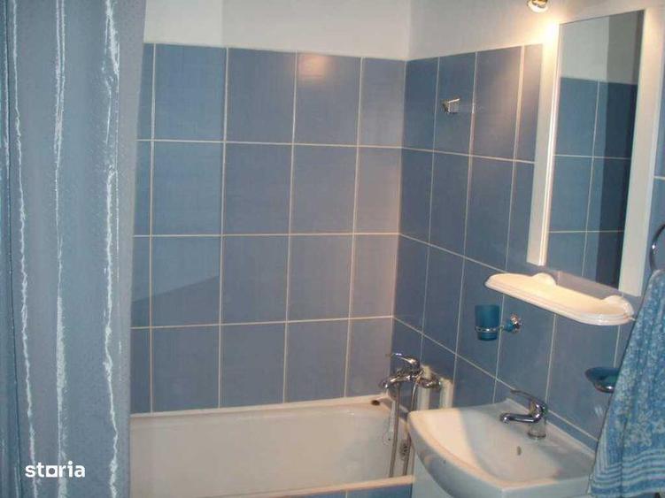 Apartament cu 2 camere, mobilat în Central