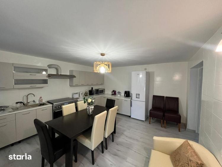Casă cu 5 camere cu Teren 1128 Mp în Popoveni