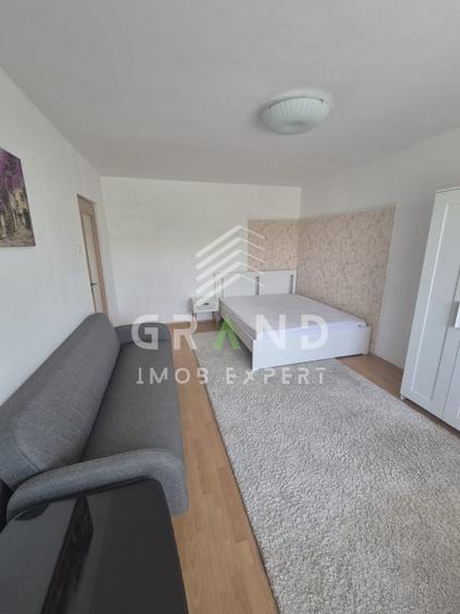 Apartament cu 2 camere decomandat, mobilat în Zorilor