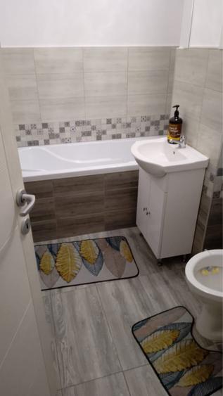 Inchiriez apartament cu 2 camere MV1 - 2