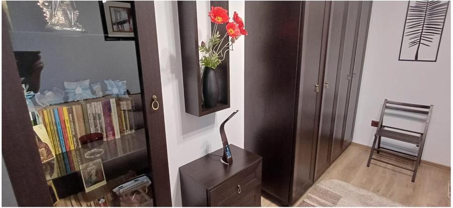 Apartament cu 2 camere semidecomandat, mobilat în Ultracentral