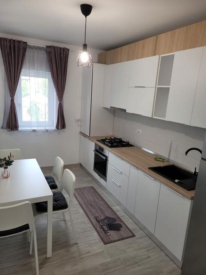 Inchiriez garsoniera - 4