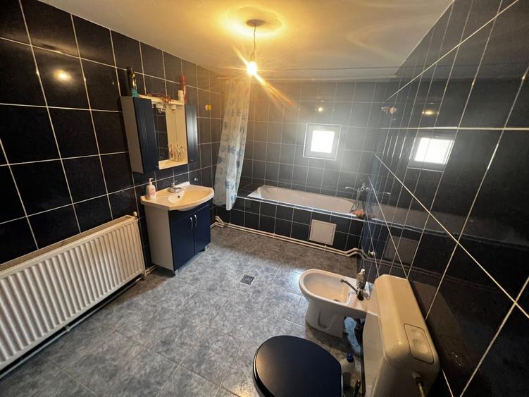 Casă de vânzare în Jilavele Ialomița  - 9