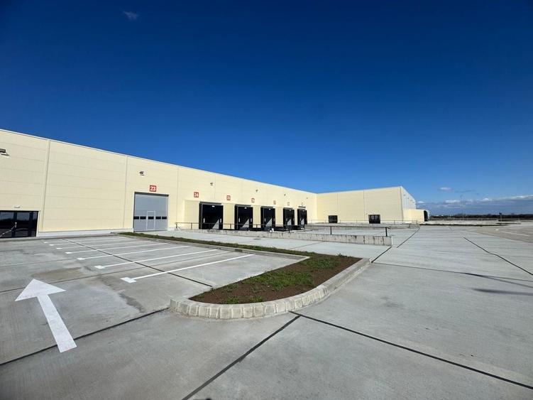 Hală industrială de închiriat Arad ZI West Vecinatate A1, acces TIR - 5